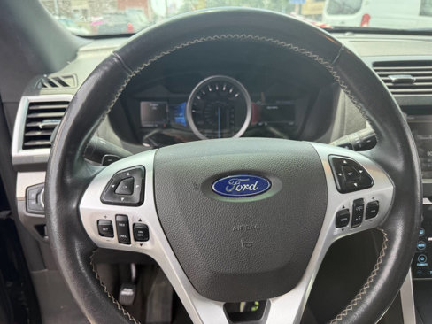 Used 2015 Ford Explorer Sport w/ Equipment Group 401A image 17