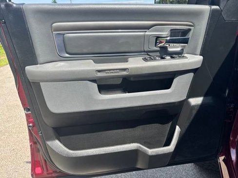 Used 2019 RAM 1500 Classic Warlock w/ Electronics Group image 13