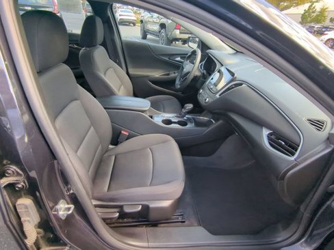Used 2023 Chevrolet Malibu LT image 38