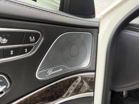 Used 2015 Mercedes-Benz S 63 AMG 4MATIC Sedan image 19