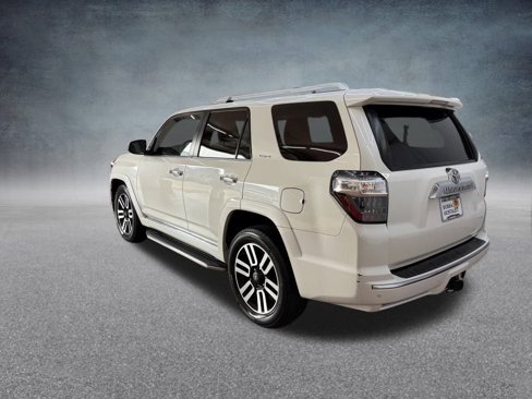 Used 2017 Toyota 4Runner Limited image 10