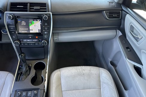 Used 2016 Toyota Camry XLE image 29
