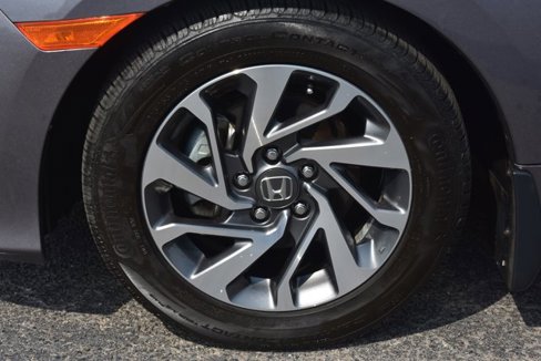 Used 2018 Honda Civic EX image 10