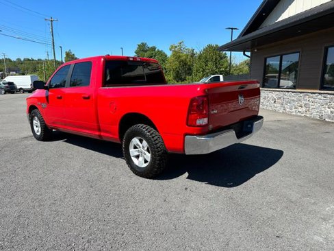 Used 2019 RAM 1500 Classic SLT image 5