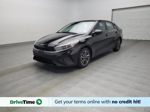 Used 2023 Kia Forte LXS image 1