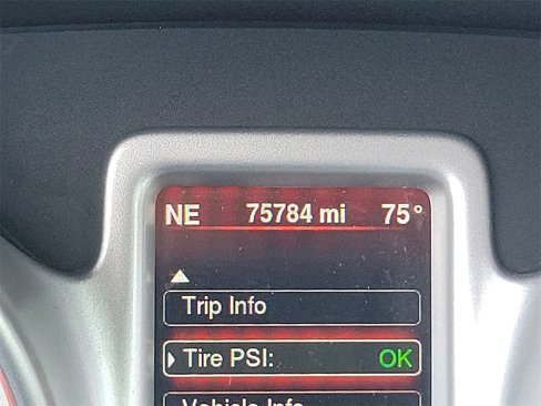 Used 2014 Dodge Journey SXT w/ Flexible Seating Group image 13