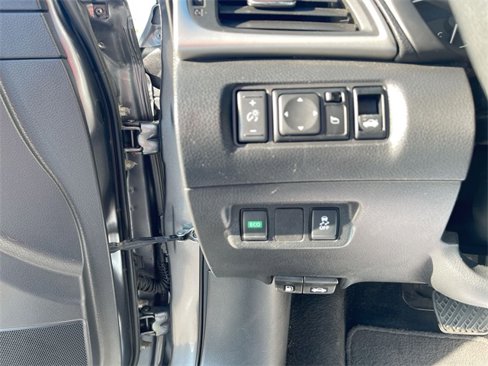 Used 2019 Nissan Sentra SV image 17