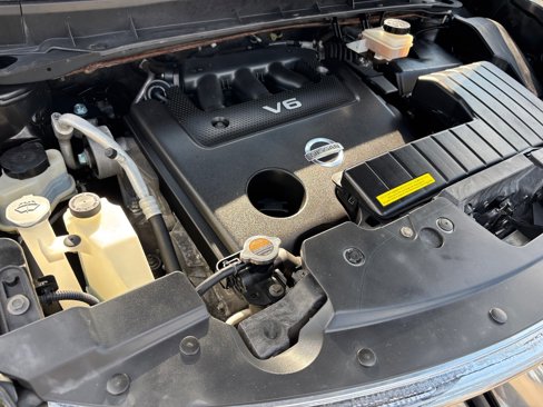 Used 2010 Nissan Murano S image 8