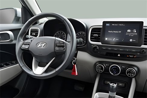 Used 2022 Hyundai Venue SEL image 21
