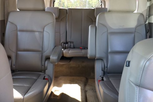 Used 2015 Chevrolet Suburban LT image 42