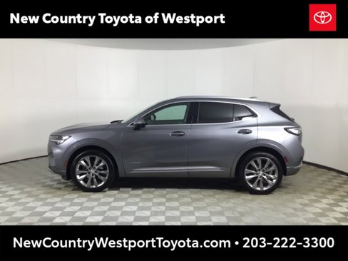 Used 2021 Buick Envision Avenir w/ Technology Package II image 4