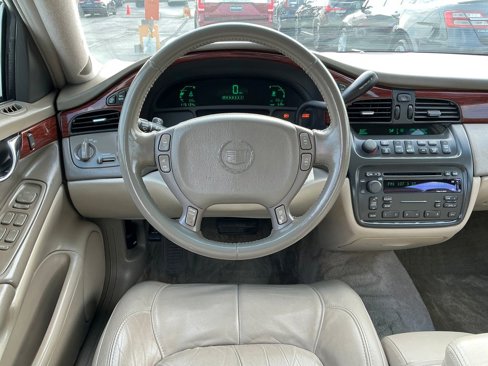 Used 2004 Cadillac De Ville image 13