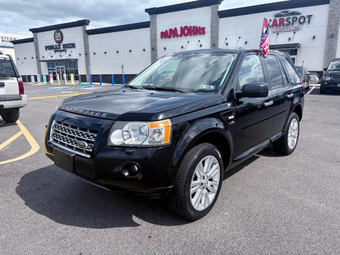 Used 2009 Land Rover LR2 HSE image 2