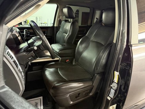 Used 2017 RAM 2500 Laramie w/ Sport Appearance Group image 18