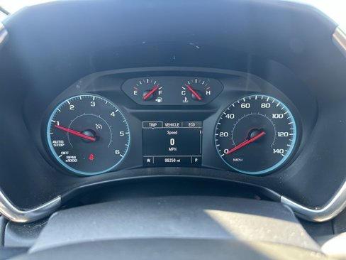 Used 2018 Chevrolet Equinox LT image 22