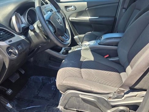 Used 2017 Dodge Journey SE image 14