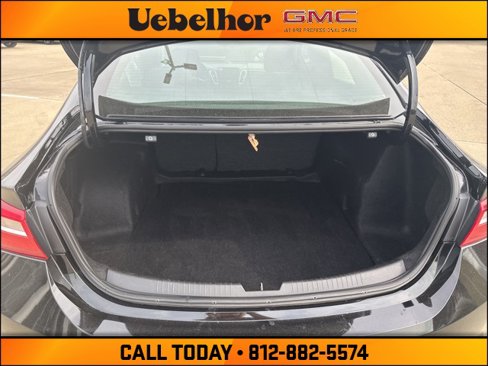 Used 2023 Chevrolet Malibu LT image 10