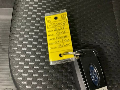 Used 2024 Ford Escape ST-Line w/ Tech Pack #1 image 16