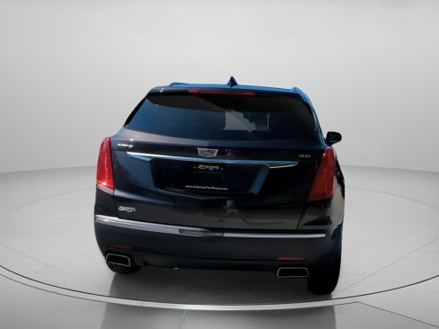 Used 2017 Cadillac XT5 Luxury w/ Driver Awareness Package image 24
