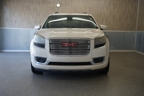 Used 2013 GMC Acadia Denali image 2