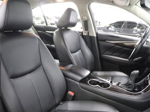 Used 2019 INFINITI Q50 Luxe w/ Essential Package (3.0T Luxe) image 12