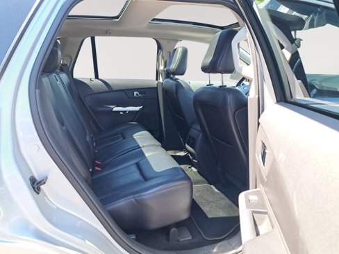 Used 2011 Ford Edge Limited w/ Driver Entry Pkg image 16