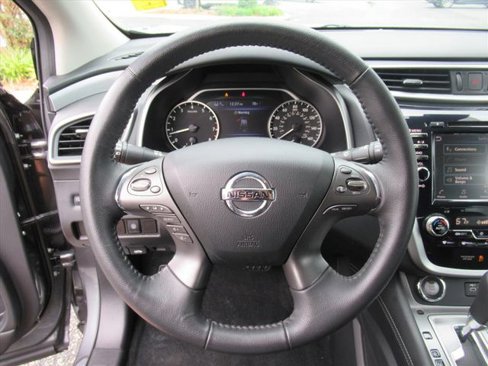 Used 2021 Nissan Murano SV w/ SV Special Edition Package image 17