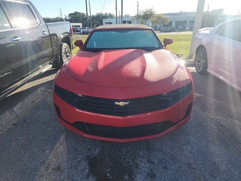 Used 2020 Chevrolet Camaro LT image 2