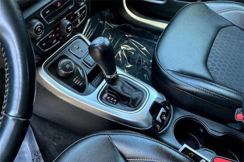 Used 2020 Jeep Compass Latitude image 17