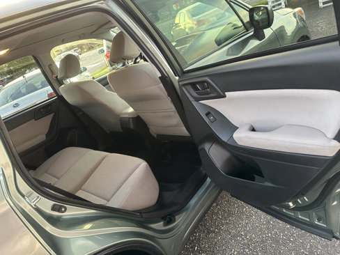 Used 2015 Subaru Forester 2.5i Premium w/ All-Weather Package image 12