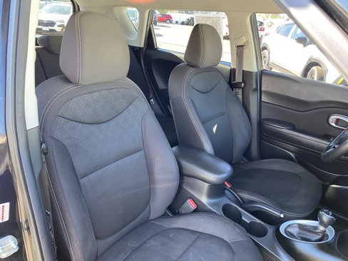 Used 2017 Kia Soul image 21