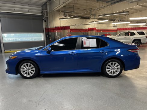 Used 2019 Toyota Camry LE image 7