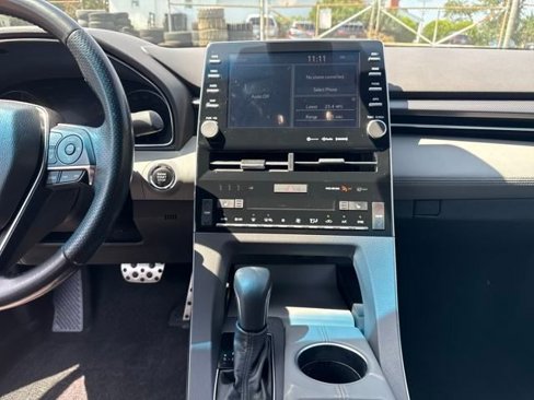 Used 2019 Toyota Avalon XSE w/ All Weather Liner Package image 17