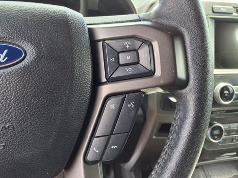 Used 2018 Ford Expedition XLT w/ Equipment Group 202A image 25