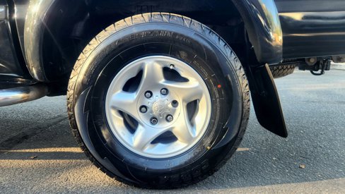 Used 2004 Toyota Tacoma PreRunner image 16