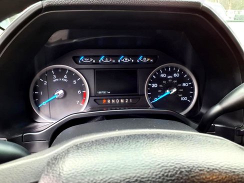 Used 2017 Ford F350 XLT w/ Snow Plow Prep Package image 11