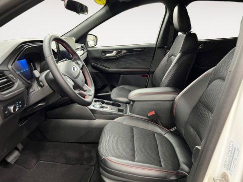 New 2025 Ford Escape ST-Line w/ Tech Pack #1 image 13