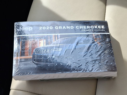 Certified 2020 Jeep Grand Cherokee Limited image 27