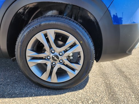 Used 2023 Kia Seltos S image 8