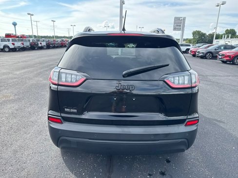 Used 2023 Jeep Cherokee Altitude Lux image 4