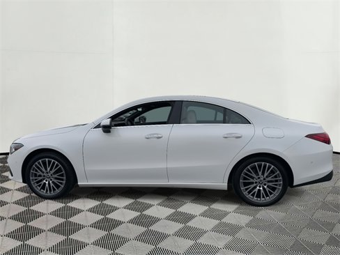 Used 2025 Mercedes-Benz CLA 250 4MATIC image 11