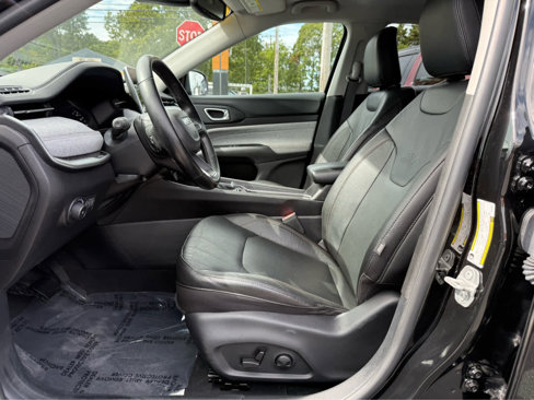 Used 2022 Jeep Compass Latitude image 12