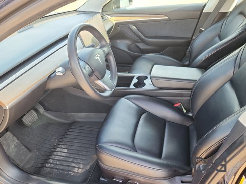 Used 2022 Tesla Model 3 Standard Range image 14