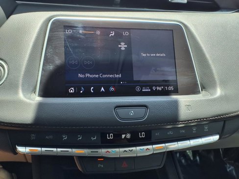 Used 2020 Cadillac XT4 Luxury image 12