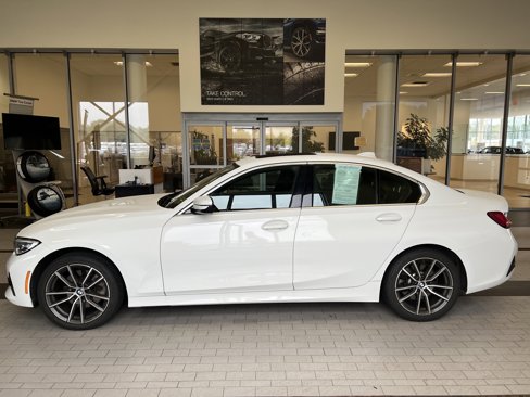 Used 2021 BMW 330i xDrive Sedan w/ Convenience Package image 8