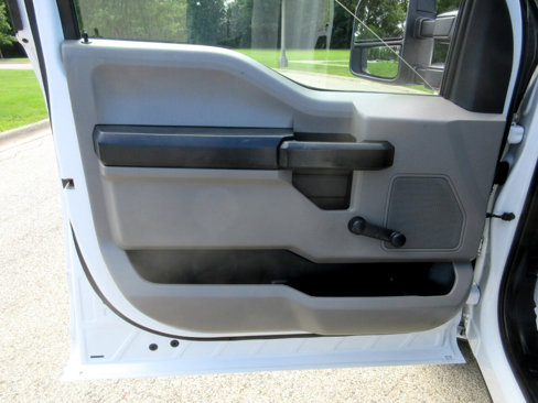 Used 2019 Ford F250 XL image 18