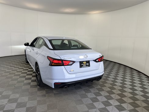 Used 2023 Nissan Altima 2.5 SR image 8