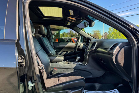 Used 2018 Jeep Grand Cherokee Altitude image 10