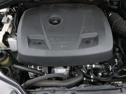 Used 2016 Volvo XC60 T6 w/ Proximity Package image 18