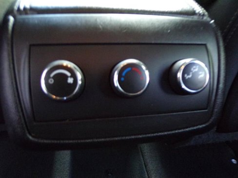 Used 2016 GMC Acadia SLE image 32